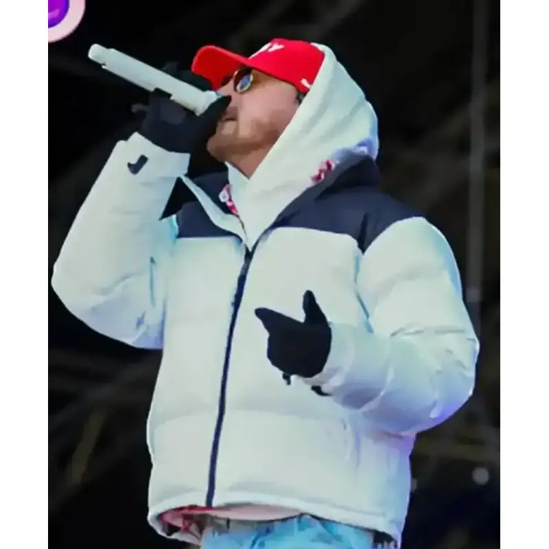 Bailey Zimmerman New Year’s Eve Live White Jacket