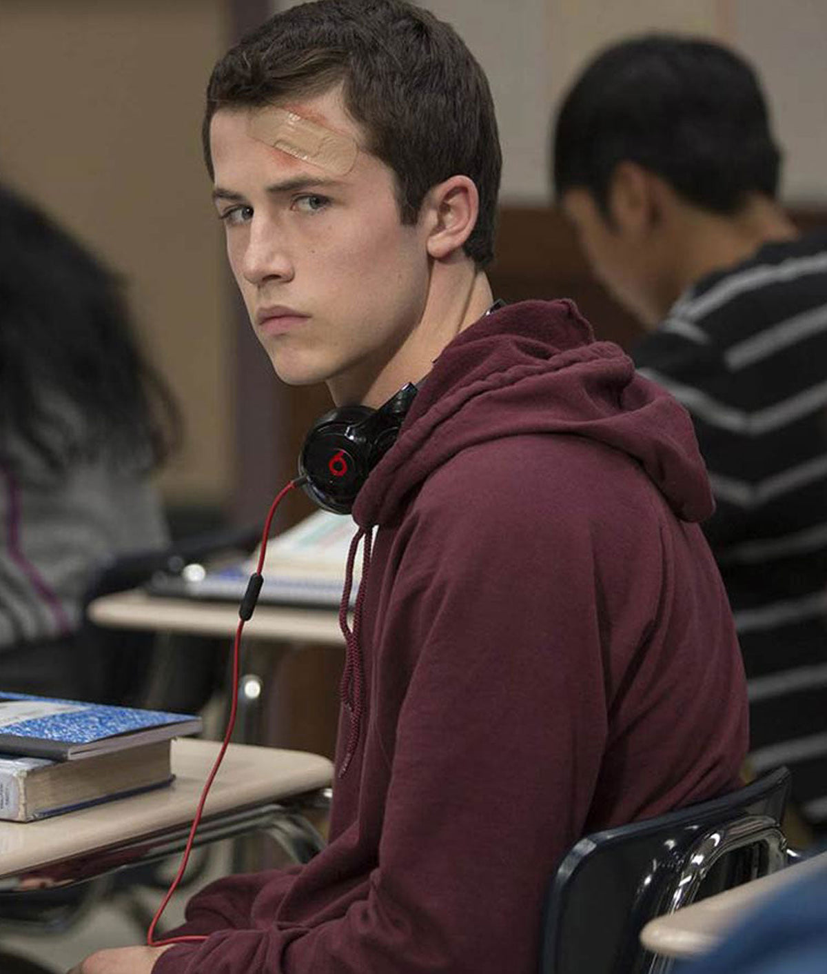 13 Reasons Why Dylan Minnette Maroon Hoodie Daroosh